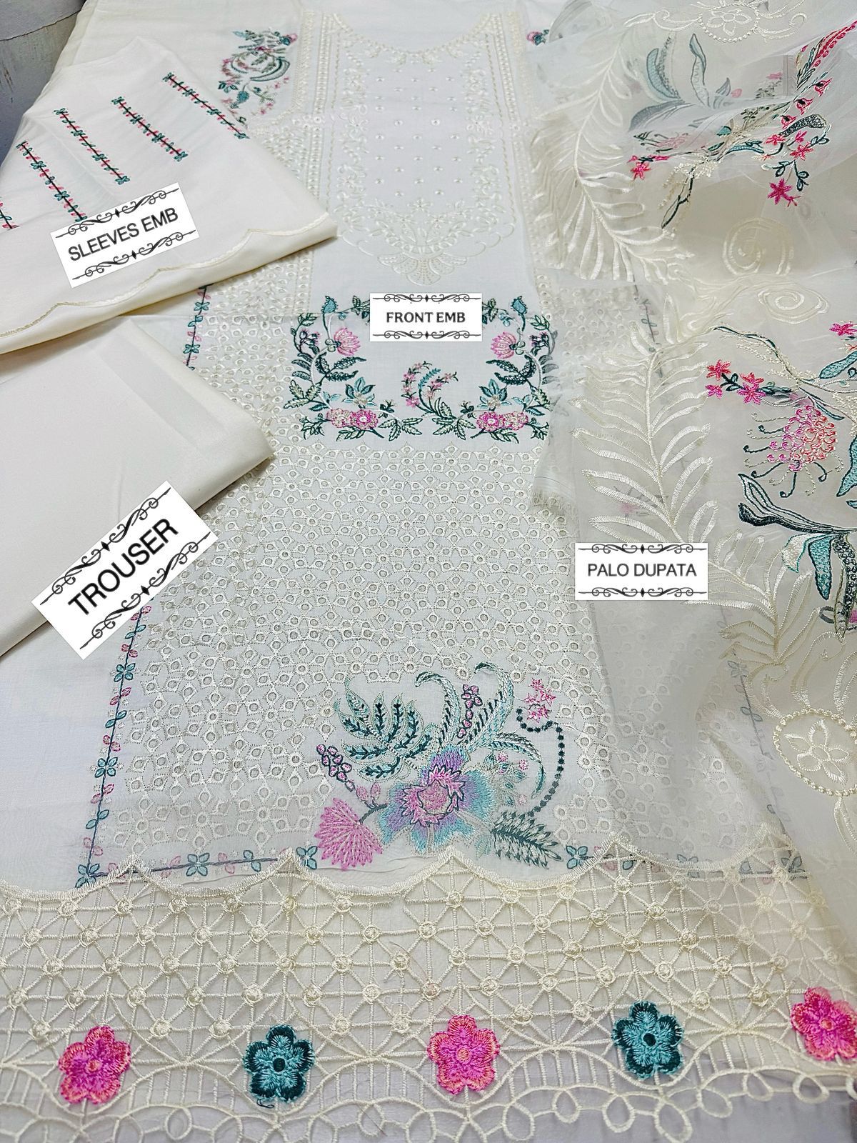 SC-25050023 || Qalamkar 3-Piece Summer Set – Premium Lawn Embroidery Now 46% Off! ||